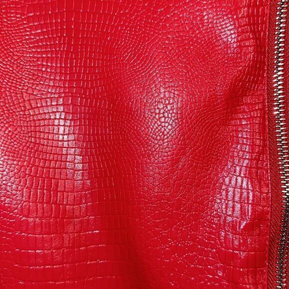 Shinestar L Croc Print Full Zip Vibrant Red Faux Leather Mini Pencil Skirt - Picture 12 of 14